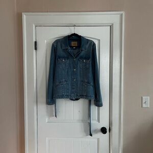✨SALE ✨PAIGE Denim Jacket | XL